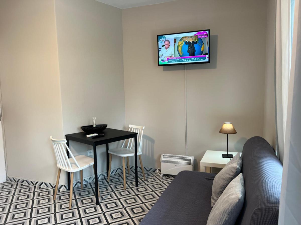 Studio 32 1Ου Ορόφου Στο Χαλανδρι Apartment Athena Bagian luar foto